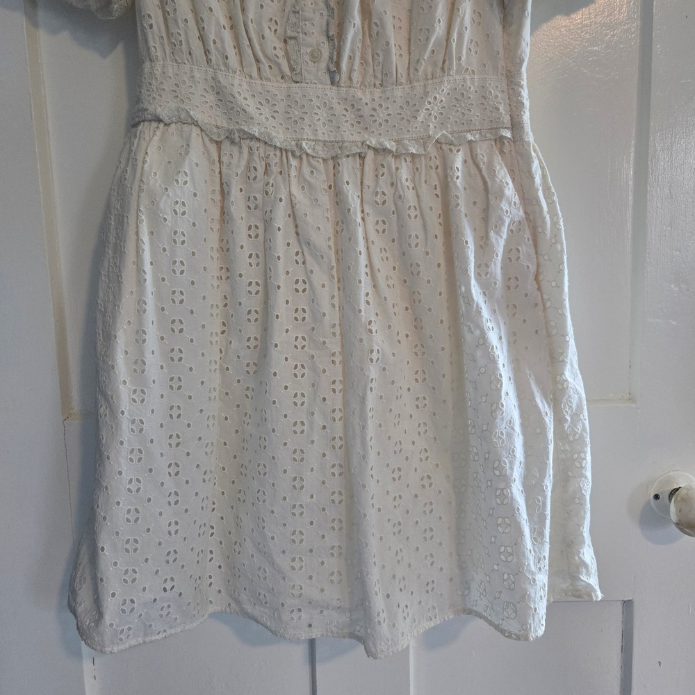 J.Crew White Eyelet Lace Cotton Mini Dress Short Puff Sleeve Button Front Size 4 - Picture 10 of 16